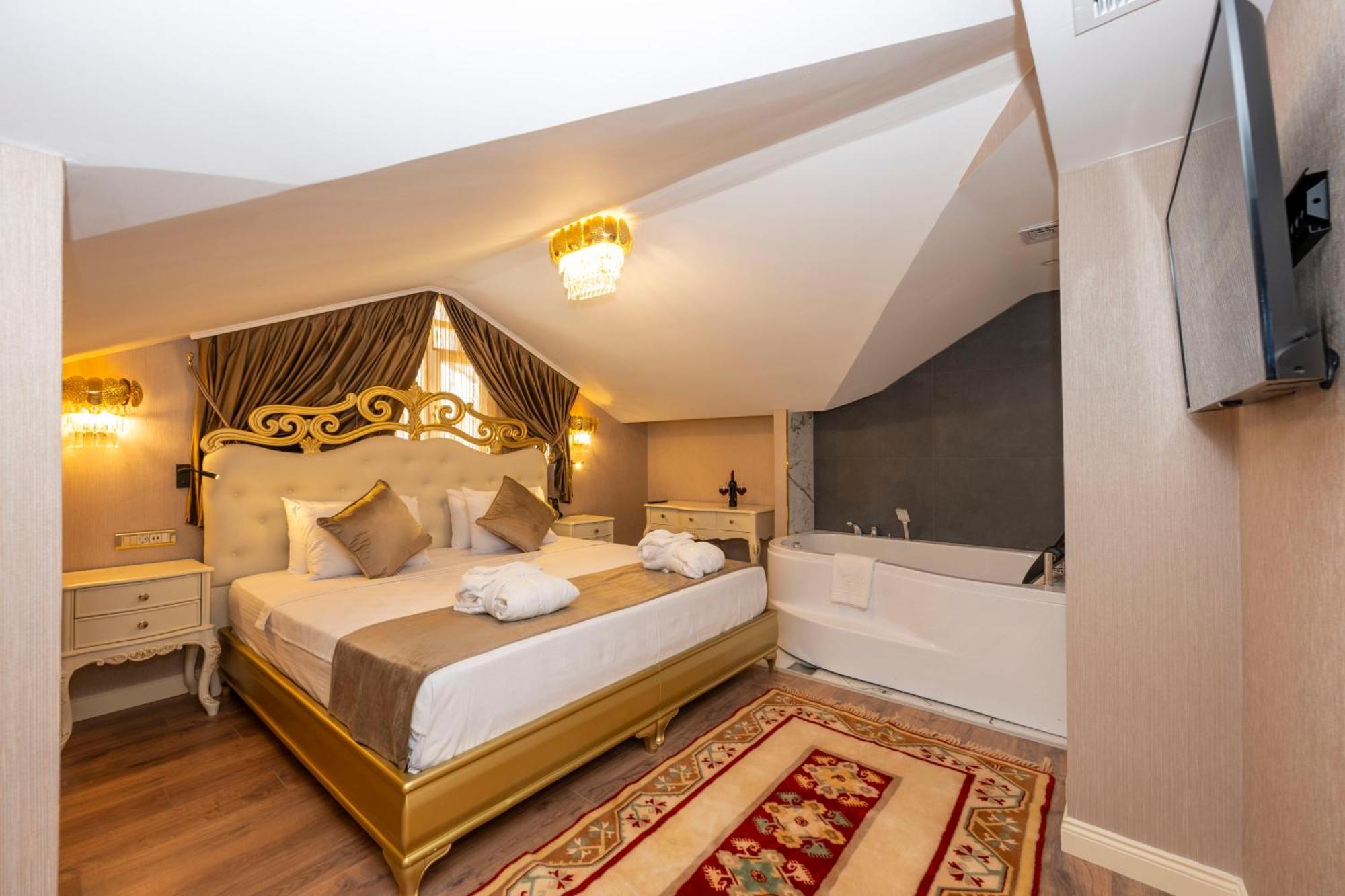 Moonlight Elegance Boutique Hotels อิสตันบูล ภายนอก รูปภาพ