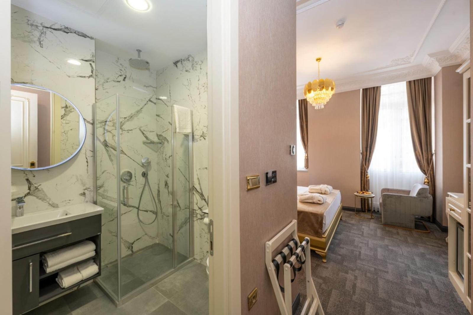Moonlight Elegance Boutique Hotels อิสตันบูล ภายนอก รูปภาพ