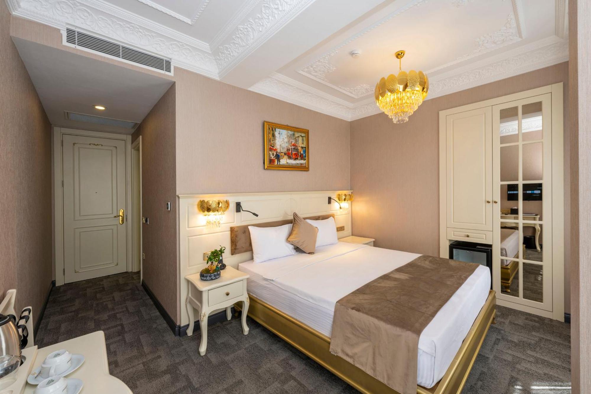 Moonlight Elegance Boutique Hotels อิสตันบูล ภายนอก รูปภาพ