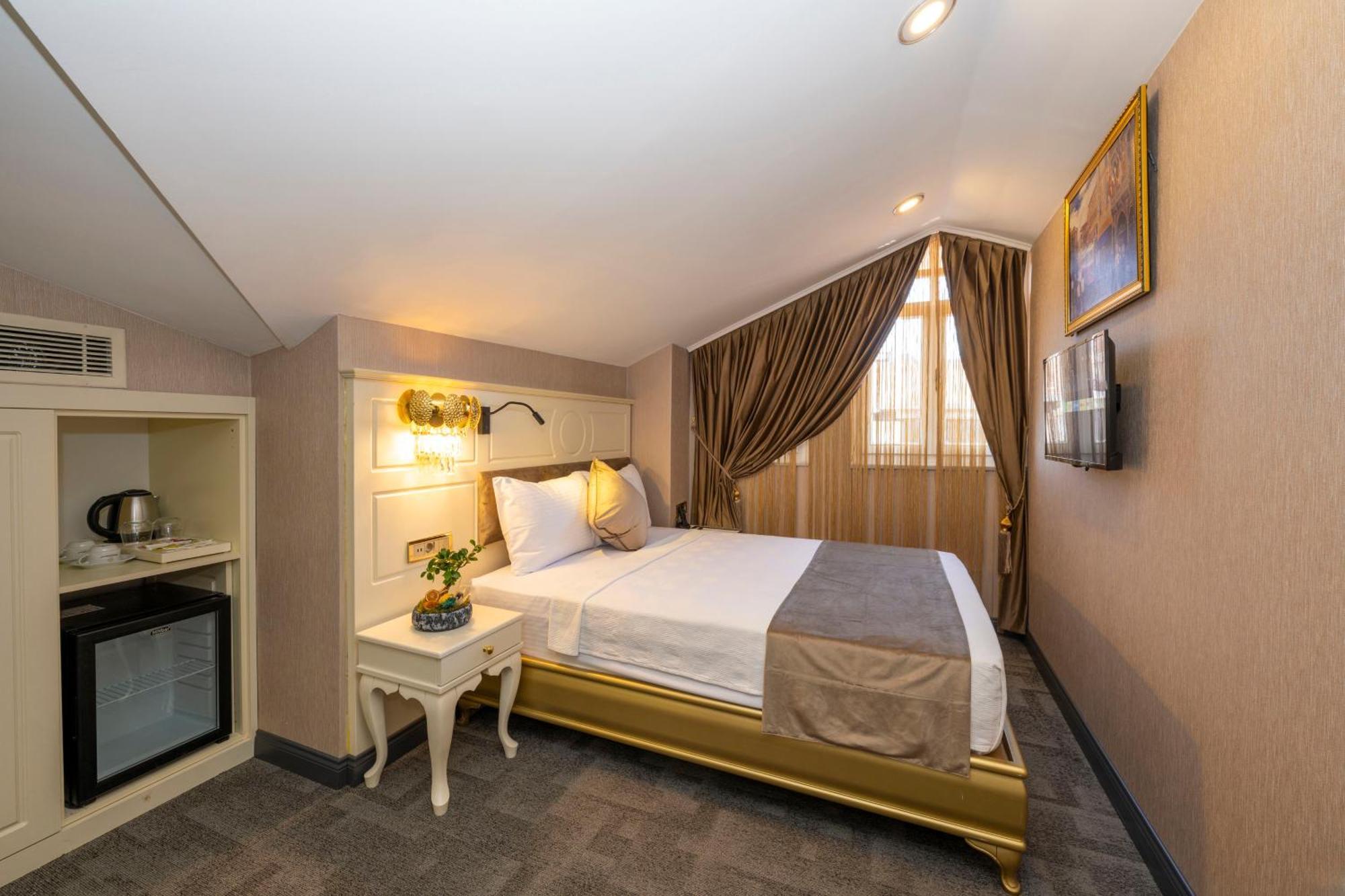 Moonlight Elegance Boutique Hotels อิสตันบูล ภายนอก รูปภาพ